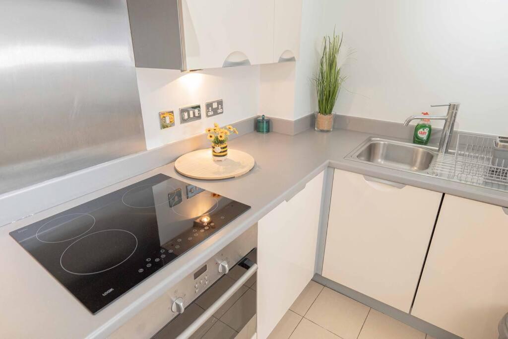 Beautiful 2 Bed In Central Birmingham: A Hidden Gem! Exterior photo